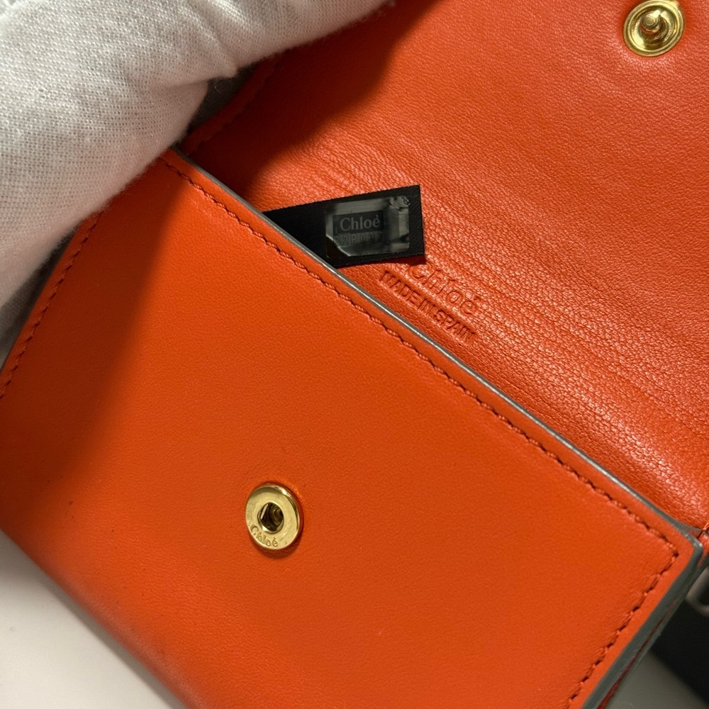 Chloe Key & Card Holder - Picture 12 of 16
